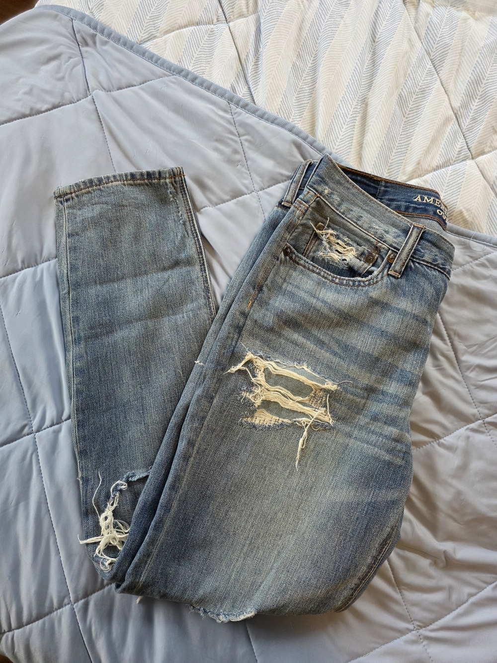 Womens Distressed High Rise Jeans | SZ 4